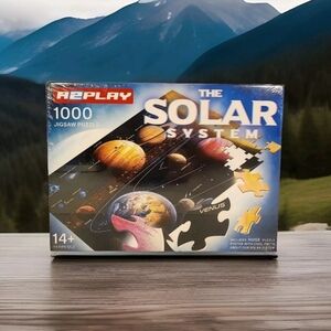 A2Play The Solar System 1000 Piece Jigsaw Puzzle. New unsealed.